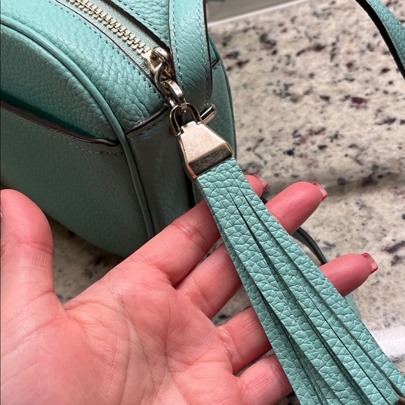 Kate Spade Small Spotlight Camera Crossbody Bag EUC - Picture 9 of 13